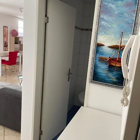 2,5 Con Piscina Nel Cuore Di *