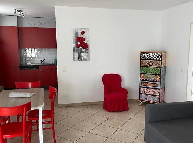 2,5 Con Piscina Nel Cuore Di 463 شقة لوكارنو